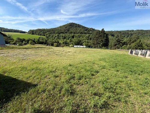 Prodej stavebního pozemku 2602 m²