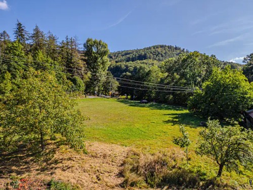 Prodej stavebního pozemku 2695 m²