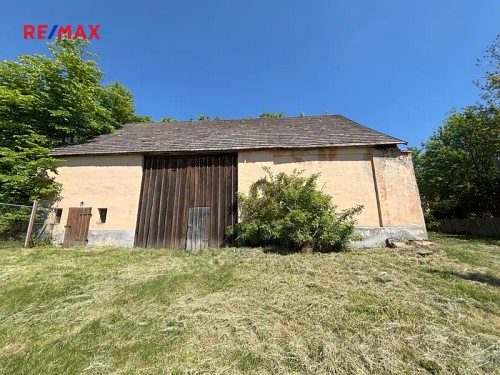 Prodaná  zemědělská usedlost 120 m², pozemek 2057 m²