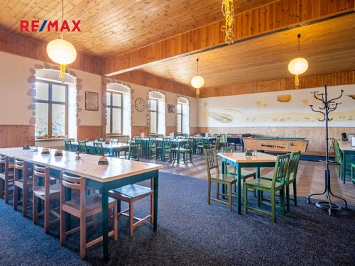 Prodej domu 560 m², pozemek 887 m²