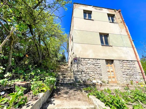 Prodej stavebního pozemku 885 m²