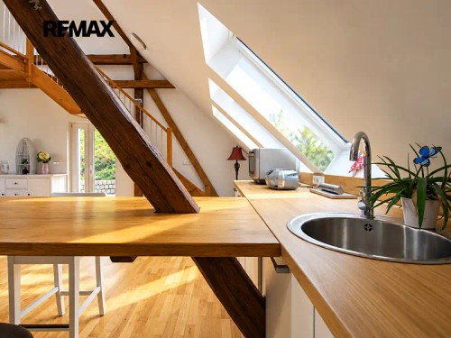 Prodej domu 272 m², pozemek 143 m²