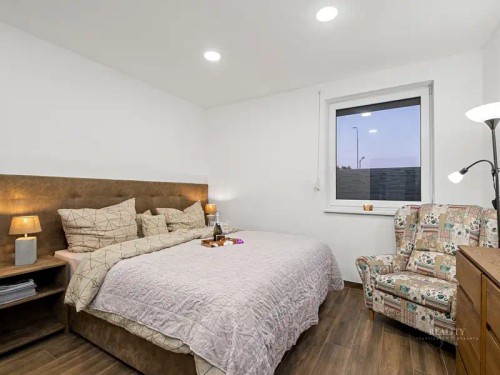 Prodej domu 221 m², pozemek 1252 m²