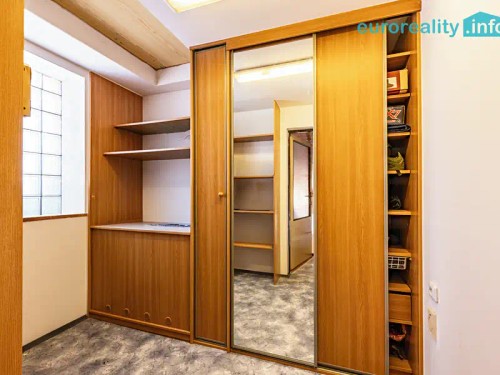 Prodej domu 259 m², pozemek 605 m²