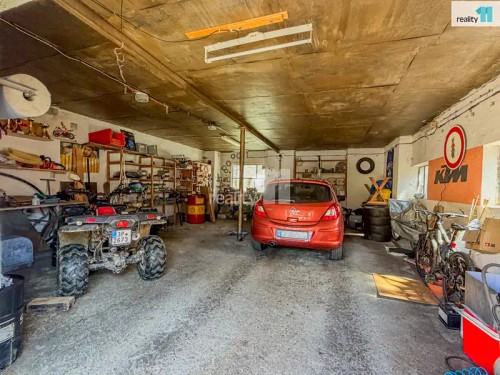 Prodej domu 200 m², pozemek 6424 m²