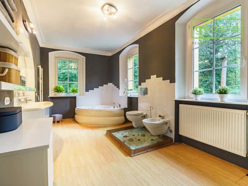 Prodej domu 295 m², pozemek 9233 m²