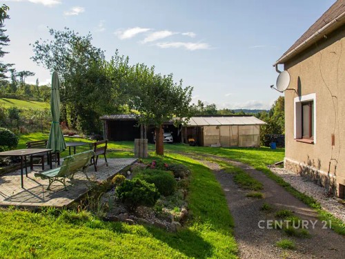 Prodej domu 222 m², pozemek 1316 m²