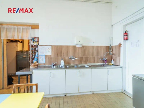 Prodej domu 560 m², pozemek 887 m²