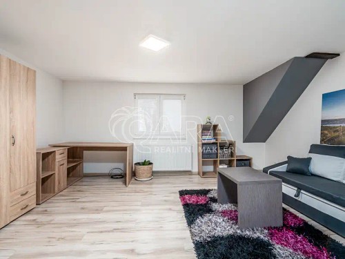 Prodej domu 179 m², pozemek 889 m²