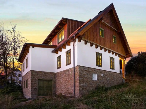 Prodej chalupy 194 m², pozemek 705 m²
