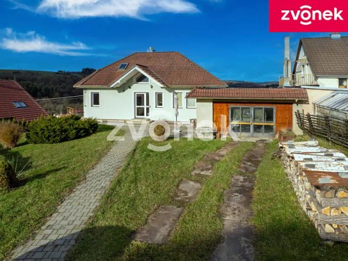 Prodej domu 200 m², pozemek 700 m²