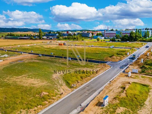 Prodej stavebního pozemku 793 m²