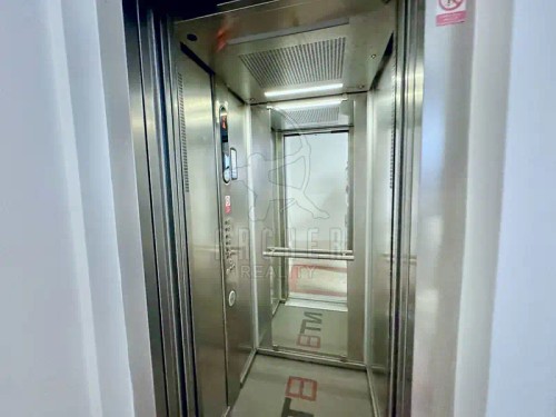 Prodej bytu 2+kk 64 m²