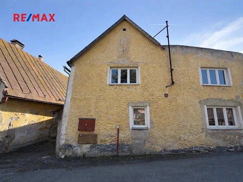 Prodej stavebního pozemku 358 m²