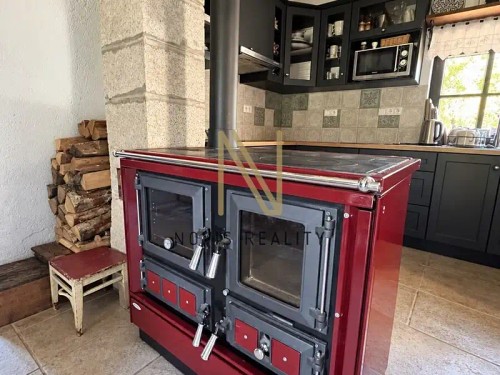 Prodej domu 249 m², pozemek 2128 m²