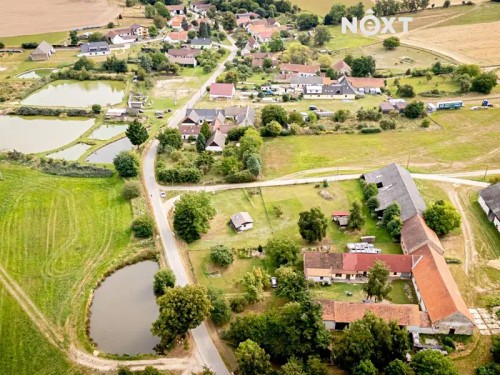 Prodej stavebního pozemku 1694 m²