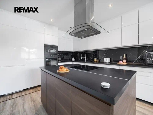 Prodej domu 234 m², pozemek 715 m²
