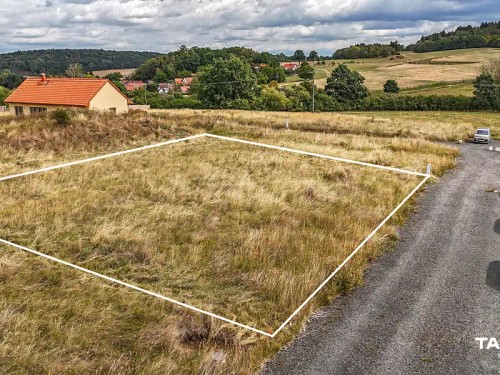 Prodej stavebního pozemku 735 m²