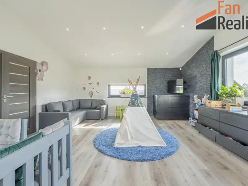 Prodej domu 210 m², pozemek 3132 m²