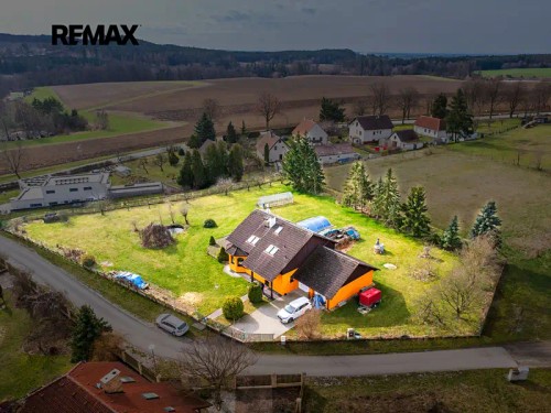 Prodej domu 320 m², pozemek 3335 m²
