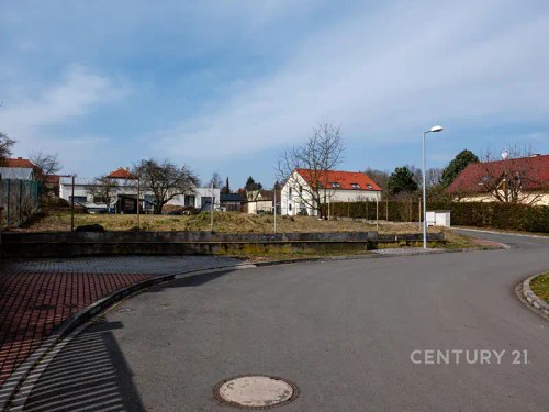 Prodej stavebního pozemku 962 m²