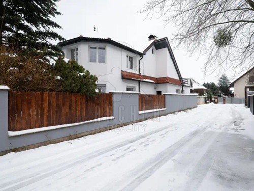 Prodej domu 298 m², pozemek 730 m²