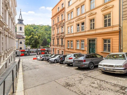 Prodej bytu 1+1 87 m²