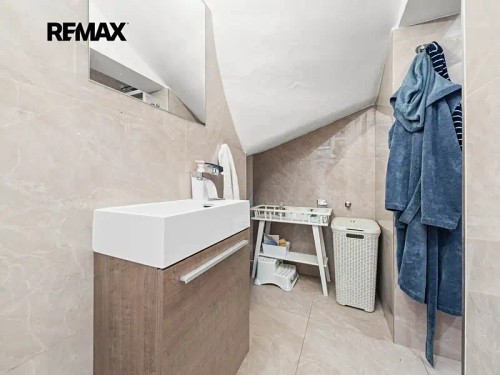 Prodej domu 205 m², pozemek 809 m²