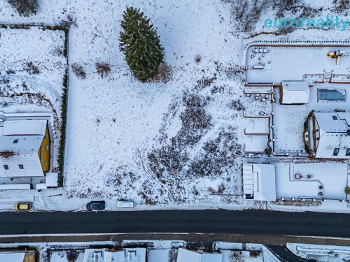 Prodej stavebního pozemku 1000 m²