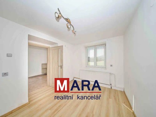 Prodej domu 380 m², pozemek 1417 m²