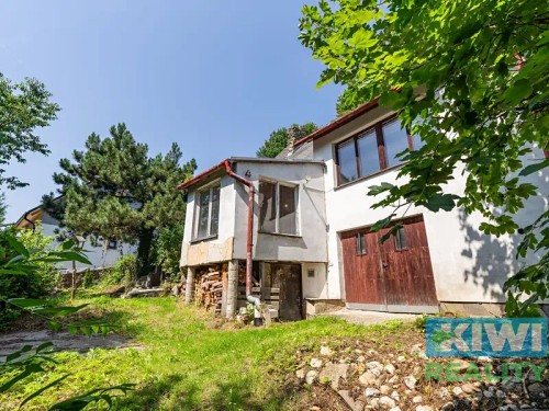 Prodej domu 100 m², pozemek 660 m²