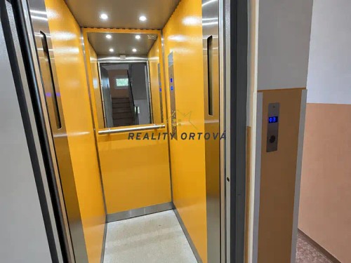 Prodej bytu 2+1 57 m²
