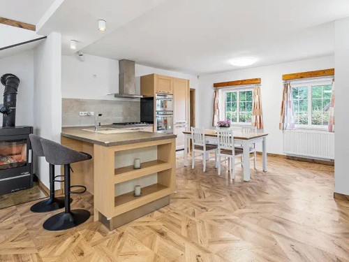 Prodej domu 298 m², pozemek 3864 m²