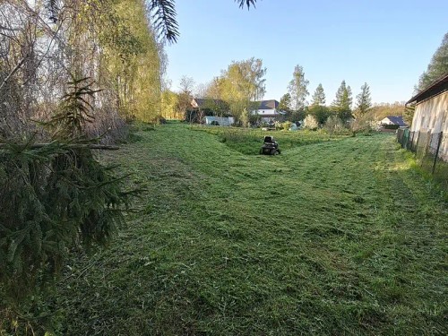 Prodej stavebního pozemku 4421 m²