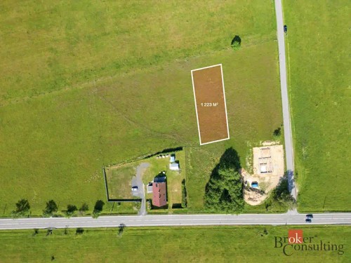 Prodej stavebního pozemku 1223 m²