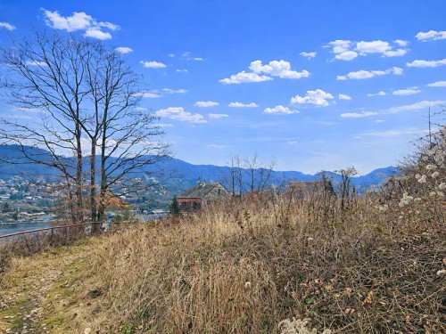 Prodej stavebního pozemku 551 m²