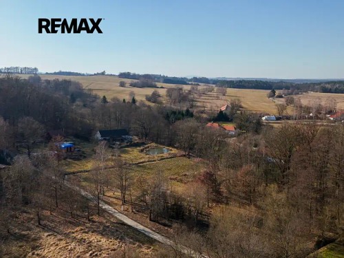 Prodej stavebního pozemku 2782 m²