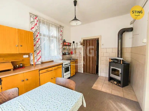 Prodej domu 200 m², pozemek 10918 m²