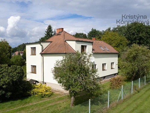 Prodej domu 260 m², pozemek 2877 m²