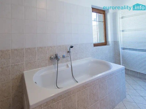 Prodej domu 180 m², pozemek 447 m²