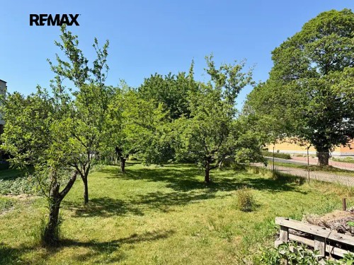 Prodej stavebního pozemku 922 m²