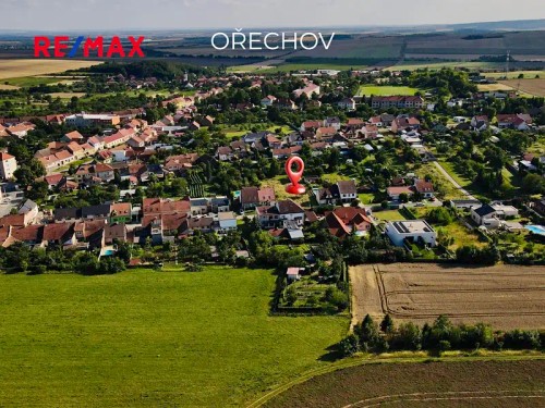 Prodej stavebního pozemku 888 m²