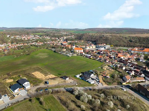 Prodej stavebního pozemku 1150 m²