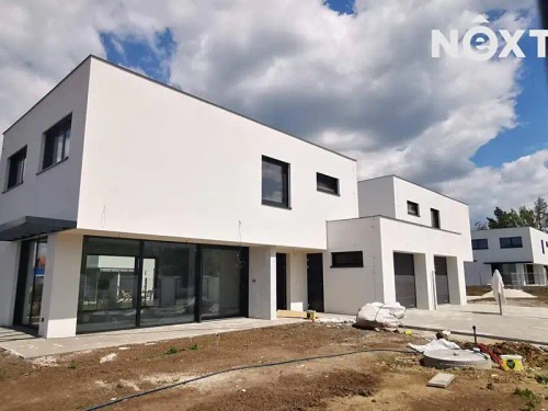 Prodej stavebního pozemku 949 m²