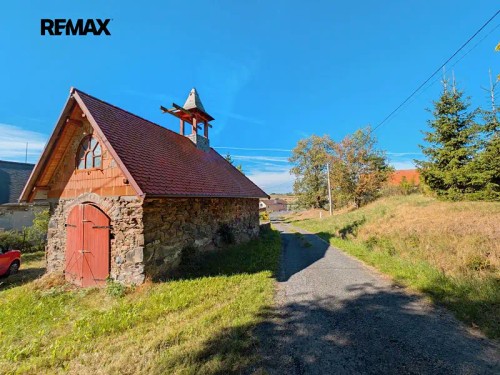 Prodej domu 300 m², pozemek 2000 m²