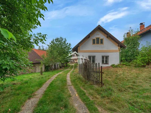 Prodej domu 300 m², pozemek 4185 m²