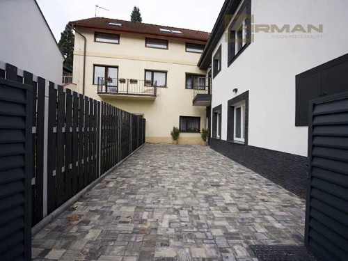 Prodej atypického bytu 110 m²