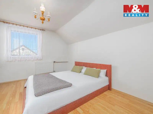 Prodej domu 188 m², pozemek 822 m²