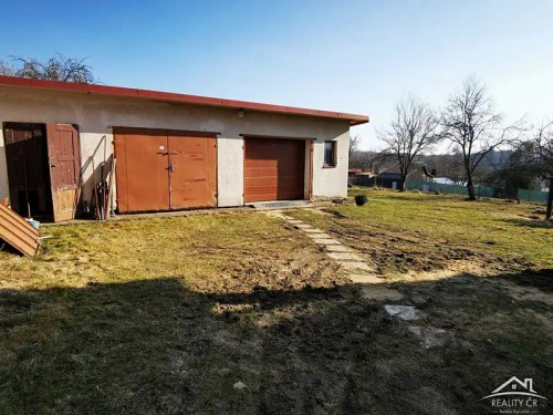 Prodej domu 220 m², pozemek 1909 m²