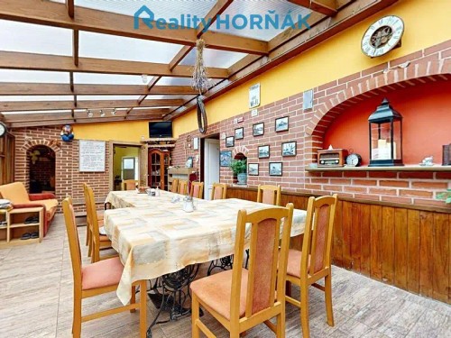 Prodej domu 364 m², pozemek 1261 m²